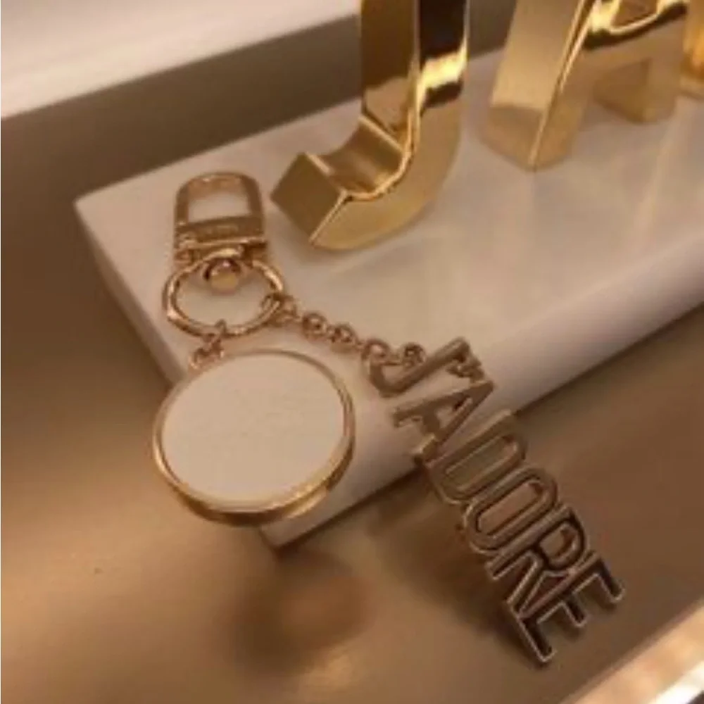 New Dior Bijou De Sac Bag Charm Keychain J'adore 💫🌟 - Picture 3 of 6